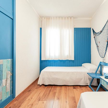 Santa Llucia Apartaments روساس المظهر الخارجي الصورة