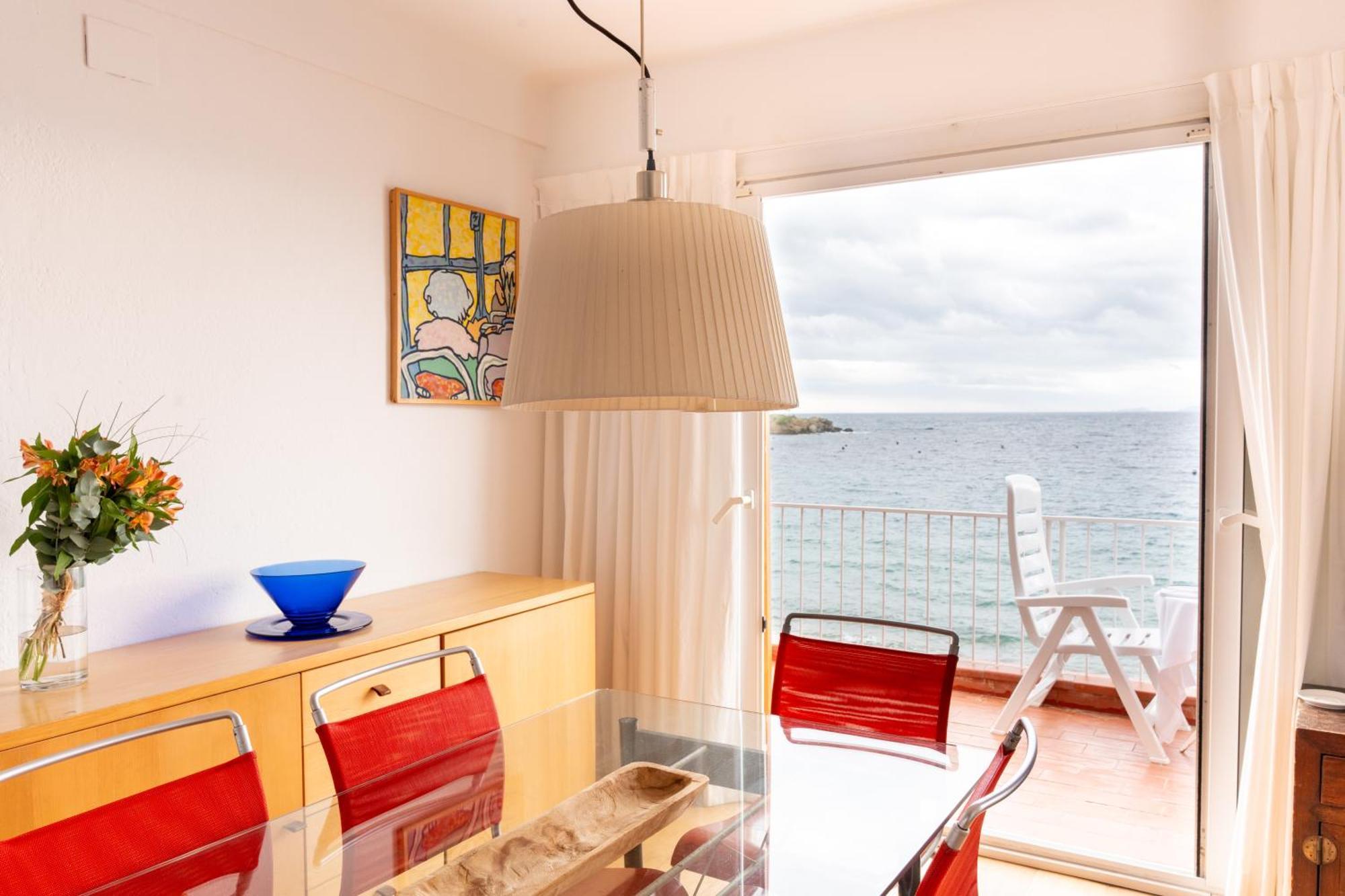 Santa Llucia Apartaments روساس المظهر الخارجي الصورة