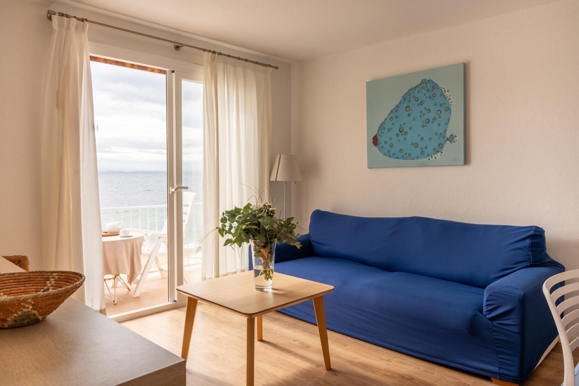 Santa Llucia Apartaments روساس المظهر الخارجي الصورة
