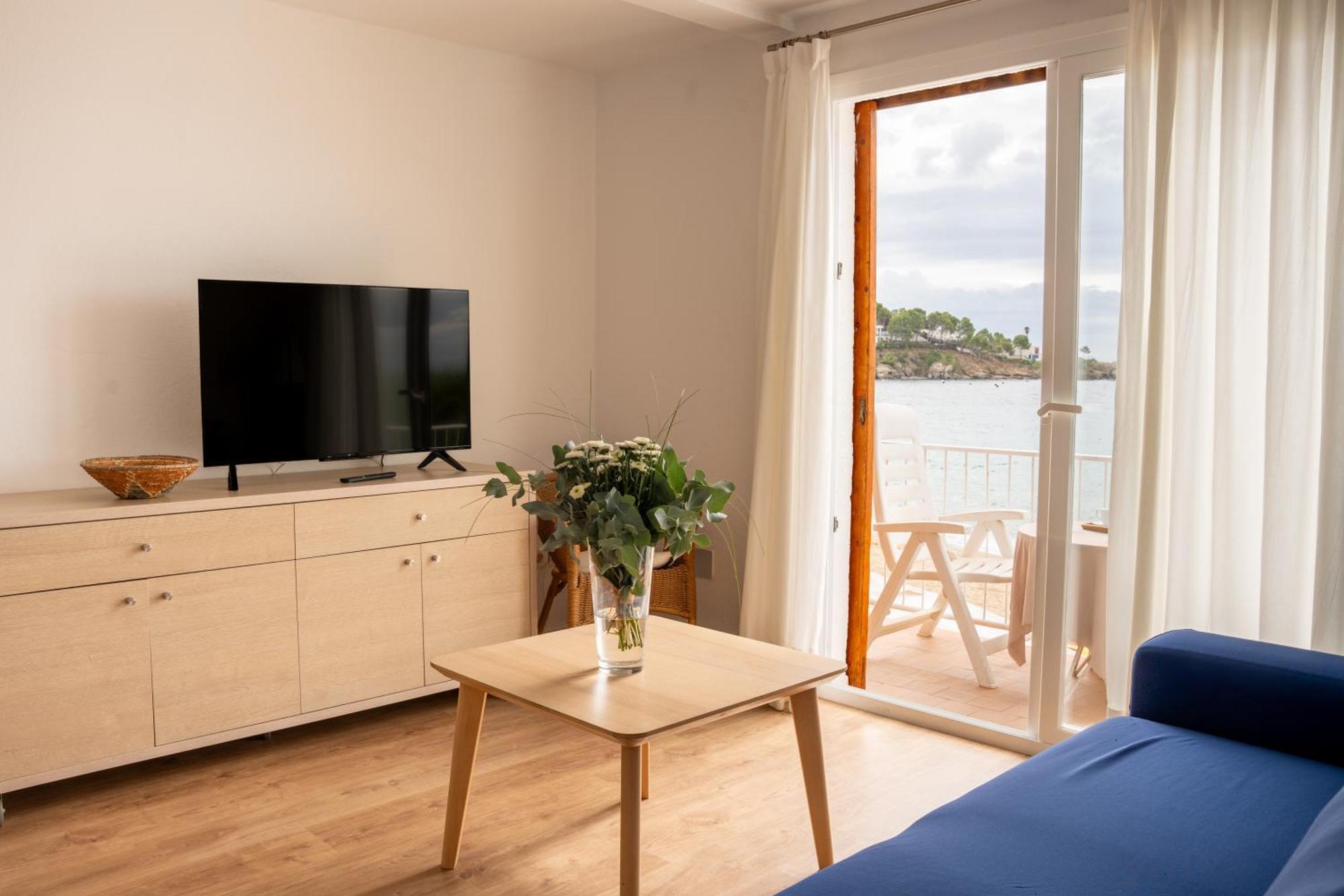 Santa Llucia Apartaments روساس المظهر الخارجي الصورة