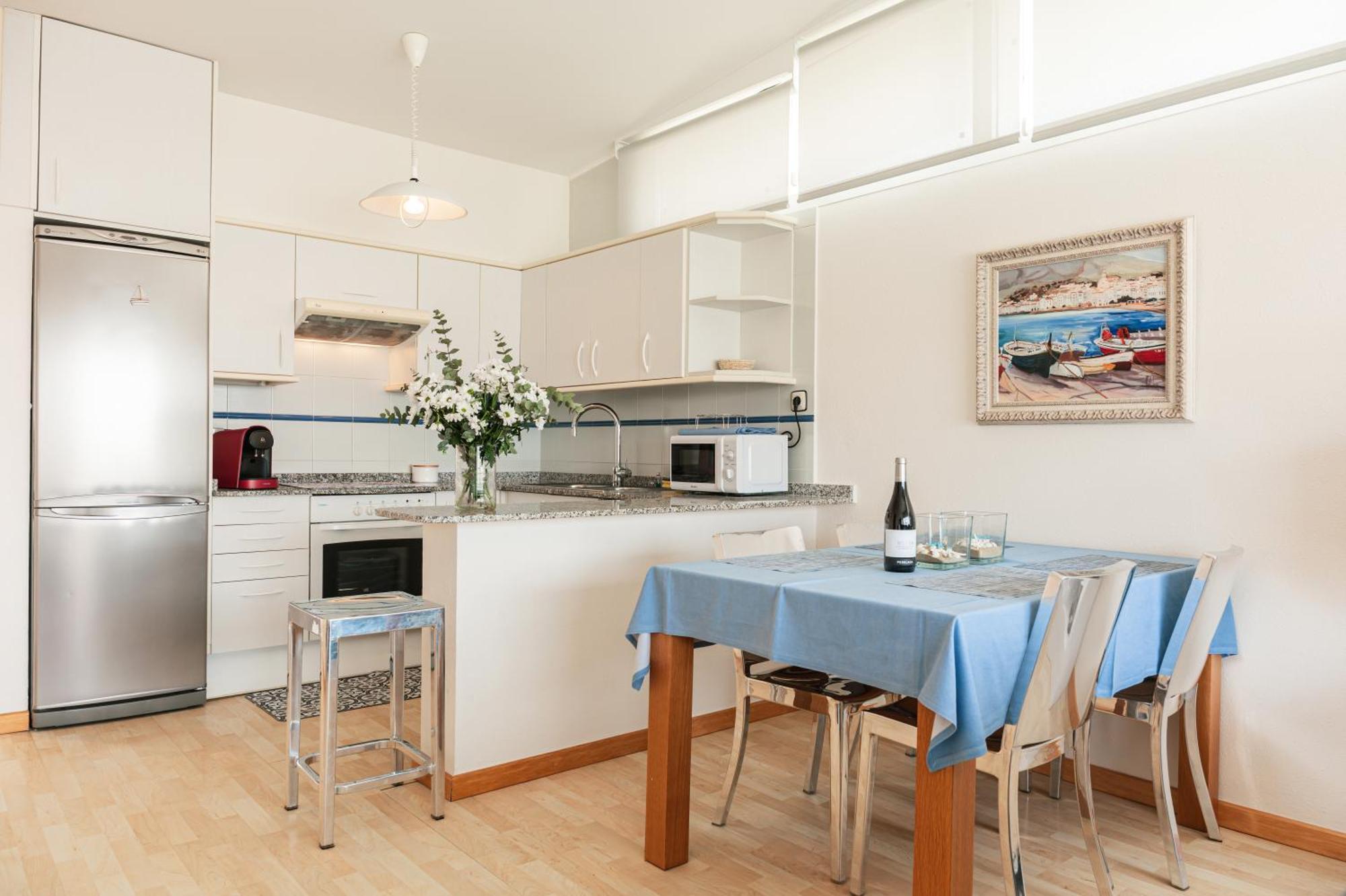 Santa Llucia Apartaments روساس المظهر الخارجي الصورة